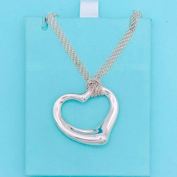 ๐ธ Authentic Tiffany & Co. Peretti Open Heart Pendant On Mesh Chain - Picture 2 of 9